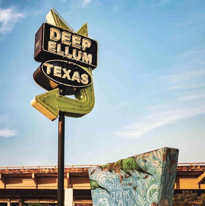 Deep Ellum Art Novea Dallas Exterior photo